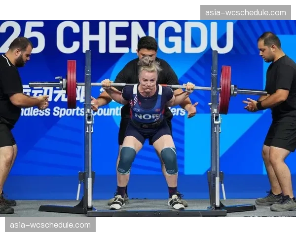 亚洲力量举与举重融合发展论坛在新加坡召开,探讨项目大众化