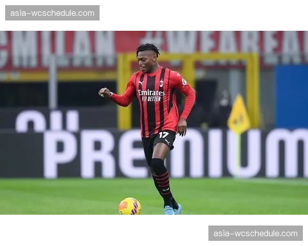 官方：AC米兰与莱奥续约至2029年，解约金条款为1.75亿欧元